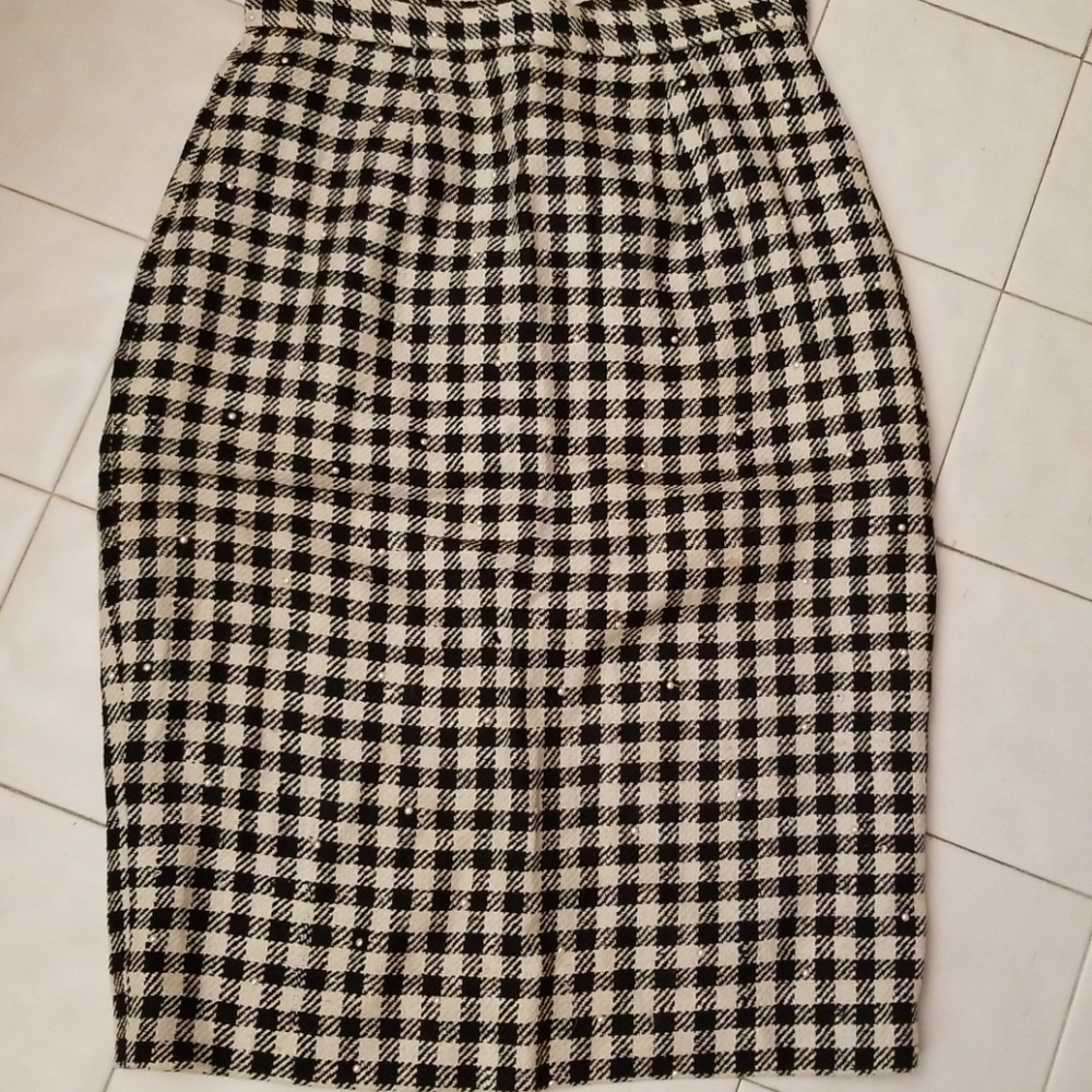Slim Skirt